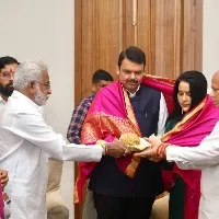 ttd chairman yv subbareddy invites maharashtra leaders to bhumi pujan to venkateswara temple in mumbai