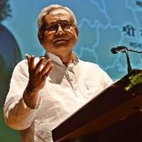Nitish Kumar skips Niti Aayog's meeting