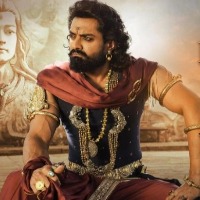 Allu Arjun's all praise for success of Kalyan Ram-starrer 'Bimbisara'