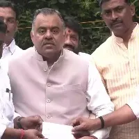 Congress suffers another blow in Telangana as Dasoju Sravan joins BJP