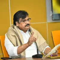 Varla Ramaiah questions CM Jagan over Gorantla Madhav video issue