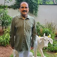 Balineni accepts Pawan Kalyan challenge to wear handloom clothing