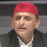 Akhilesh Yadav feels happy for JDU and RJD alliance in Bihar