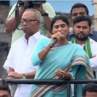 Sharmila comments on KTR