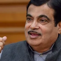 Bureaucrats should only say yes sir to ministers Union Minister Nitin Gadkari