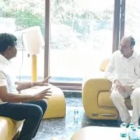 ts home minister consoles trs mla jeevan reddy