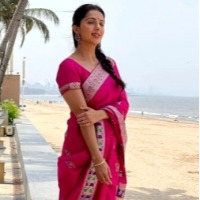 After praise for 'Sita Ramam', Bhumika Chawla turns philosophica