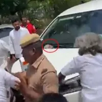BJP supporter hurls slipper at Tamil Nadu minister Thiagarajans car