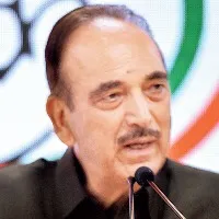 Gulam Nabi Azad quits from key post