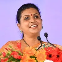 Roja had break darshan in Tirumala with 50 followers