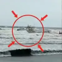Boat triggers terror fears after police found rifles