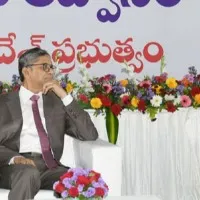 AP CM Jagan meets CJI NV Ramana