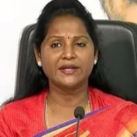 vundavalli sridevi protest against own party leader sucharitha
