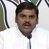 Jagan went to Delhi to divert people says Vishnu Vardhan Reddy