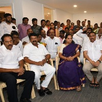 Talasani condemns BJP, BJYM workers attempt to lay siege Kavitha’s house