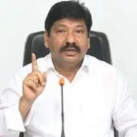 Jogi Ramesh slams Pawan Kalyan