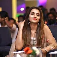 Trisha mother condemns the rumors that her daughter will join Congress Party