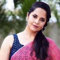 Anasuya Bharadwaj: Twitter war between anchor and Vijay Devarakonda fans