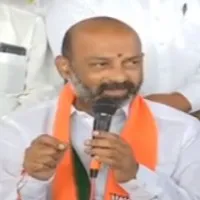 Bandi Sanjay padayatra restarted