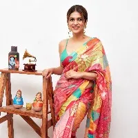 Shraddha Das came into support for Anasuya