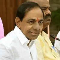 CM KCR held meeting with farmers union leaders