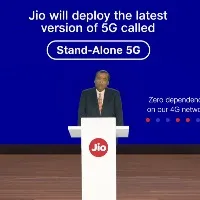 Mukesh Ambani explains Reliance JIO 5G deployment