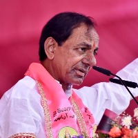 CM KCR fires on PM Modi and BJP