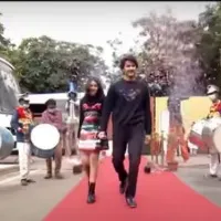 Mahesh Babu daughter Sitara make grand entry on Dance India Dance Telugu reality show