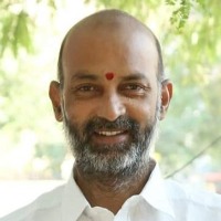 Bandi Sanjay fires on CM Kcr about Ibrahimpatnam victims