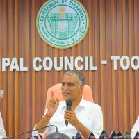 Harish throws resignation challenge to Nirmala Sitharaman over Ayushman Bharat