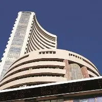 Markets ends in flat mode