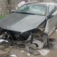 Lady doctor drives the car as Cyrus Mistry sat in the back seat