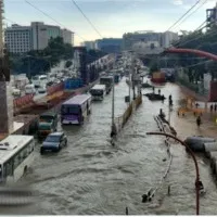 Huge rain lashes Bengaluru