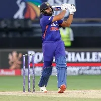 team india scores 135 runs in 16overs against srilanka in asia cup