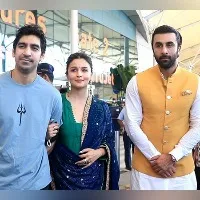Ranbir Kapoor Alia Bhatt stopped from entering Ujjains Mahakal temple