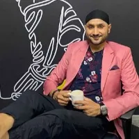 Harbhajan Singh helps in rescuing 21 year old Bathinda girl