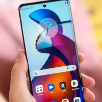 Motorola Edge 30 Ultra Motorola Edge 30 Fusion to be launched in India on September 13