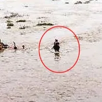 people trapped middle of the river in penuganchiprolu