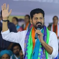 Revanth Reddy responds on Kumara Swamy meeting with KCR at Pragathi Bhavan
