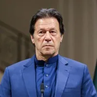 Imran Khan plane suffers with technical issues