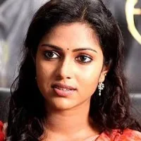 Actress Amala Paul Sensational Comments on tollywood
