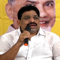 No photo on flexi: Ex-MLC Buddha Venkanna abruptly leaves TDP meeting