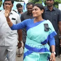 ys sharmila responded on mlas complaint over her to ts assembly speaker