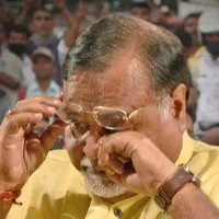 Want to live in peace Partha Chatterjee and aide Arpita break down in court