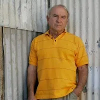 US businessman donates his entire firm to fight against environmental issues