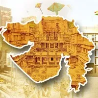 all the gujarat government employees and teachers on leave on saturday