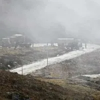 China troops withdraws from border