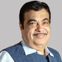 union minister nitin gadkari recieves grand welcome at kadiyapilanka in andhra pradesh