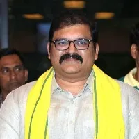 Pattabhi challenges Kodali Nani and Vallabhaneni Vamsi