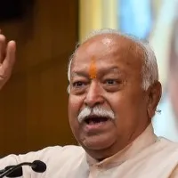 RSS Chief Mohan Bhagwat Visits Mosque and Top Cleric Calls Him Rashtra Pita